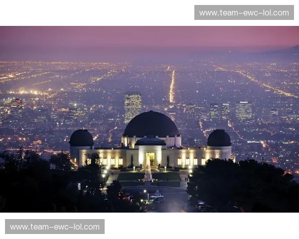 天使之城vs自由女神：洛杉矶与纽约，一场永不落幕的都市对决